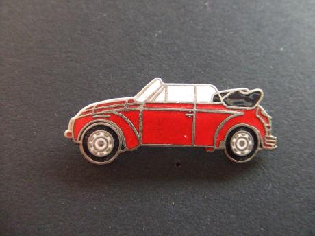 Volkswagen Kever Cabriolet rood zwarte kap